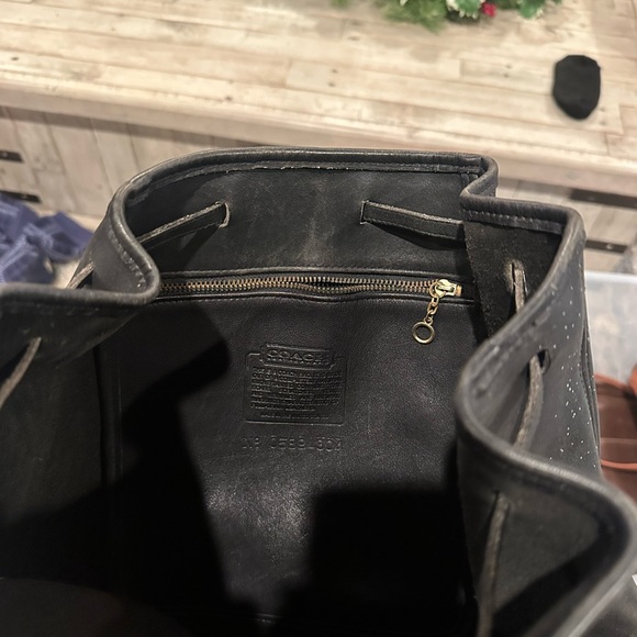 🖤🎒Vintage Coach drawstring backpack🎒🖤 - Picture 3 of 3